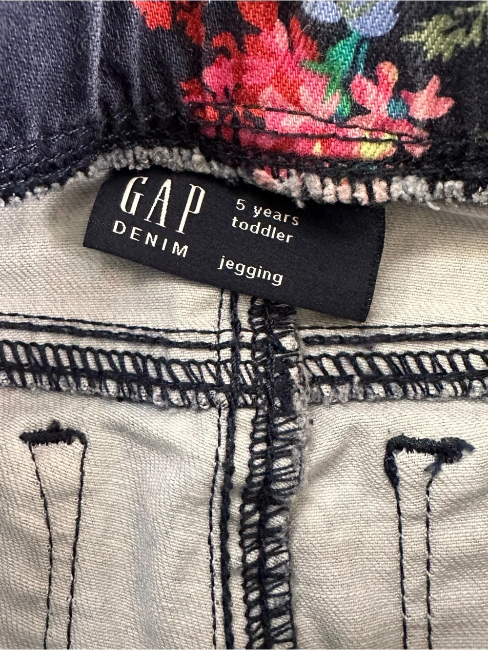 Gap Kids floral skinny jeans, size 5T